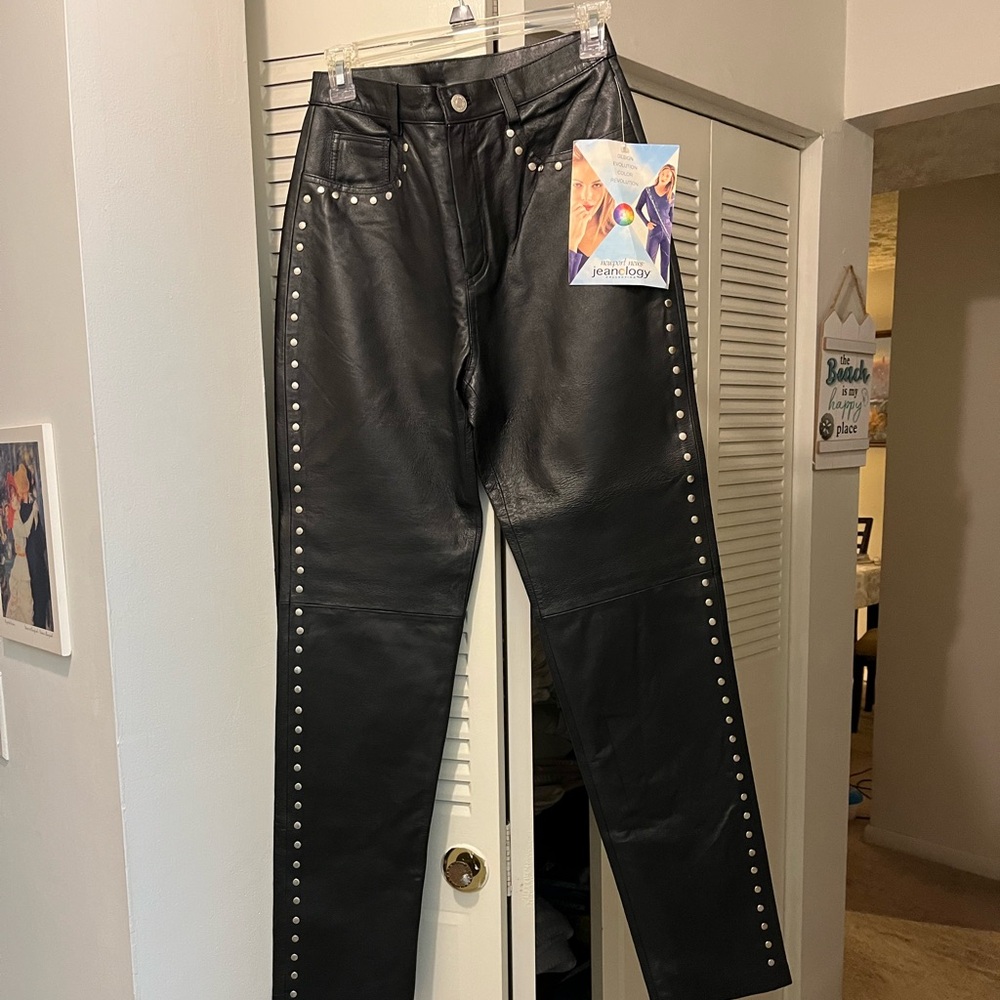 Newport News Jeanology 100% Black Leather Straight-Leg Pants, Size 6
